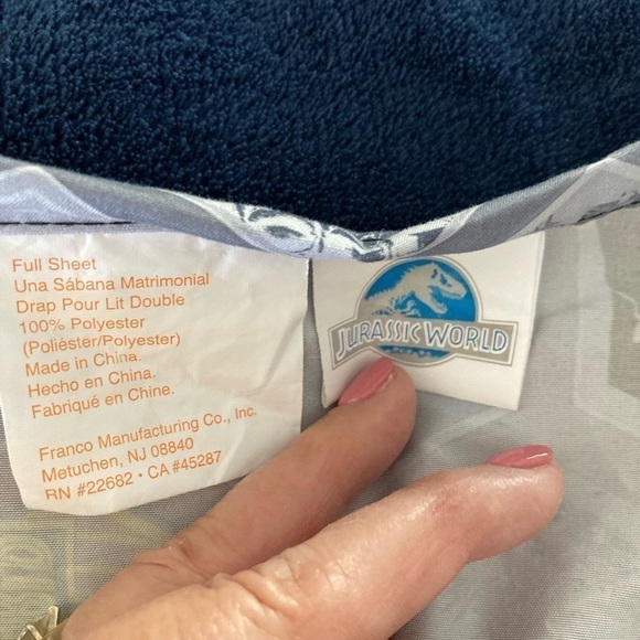 Jurassic World Flat Sheet Full Size Dinosaur - Picture 4 of 4